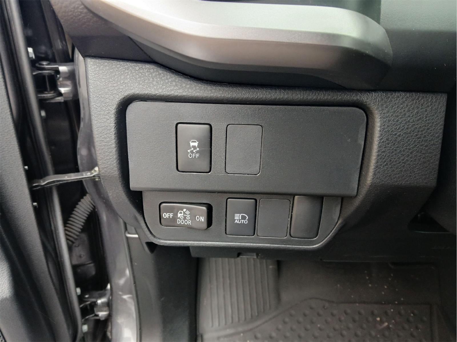 2023 Toyota TACOMA SR5 SR5 V6