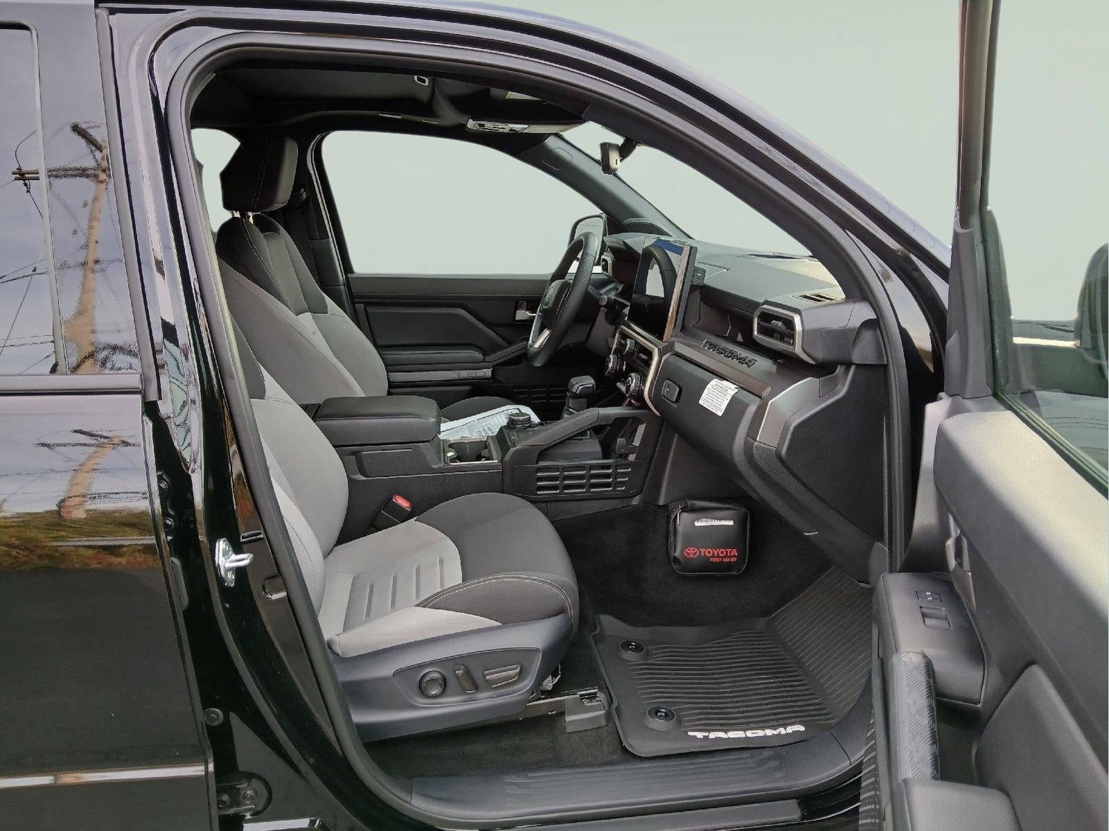 2025 Toyota Tacoma i-FORCE MAX TRD Off Road Hybrid