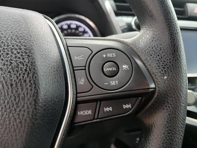 2019 Toyota CAMRY LE