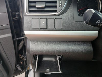 2017 Toyota CAMRY SE SEDAN