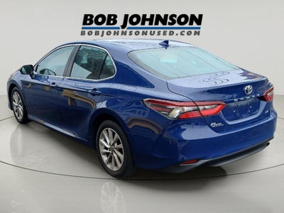 2023 Toyota CAMRY LE