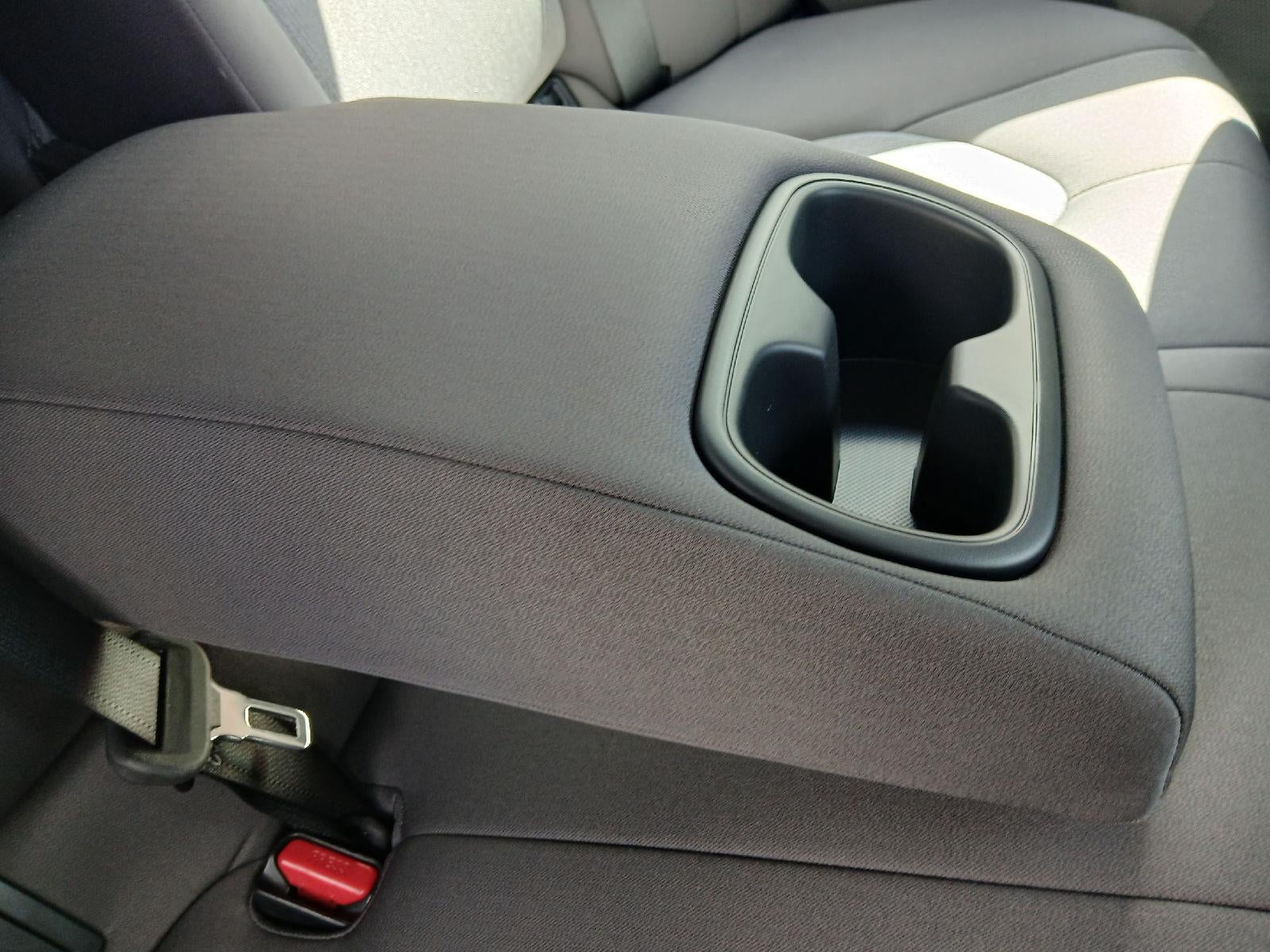 2024 Toyota Camry Hybrid LE