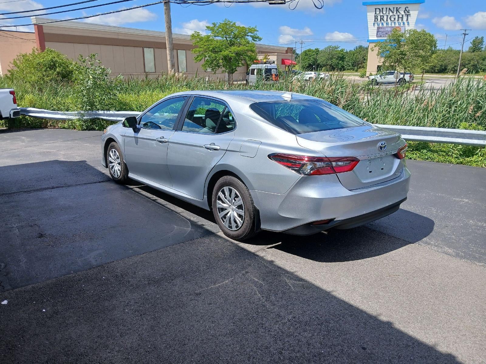 2024 Toyota Camry Hybrid LE