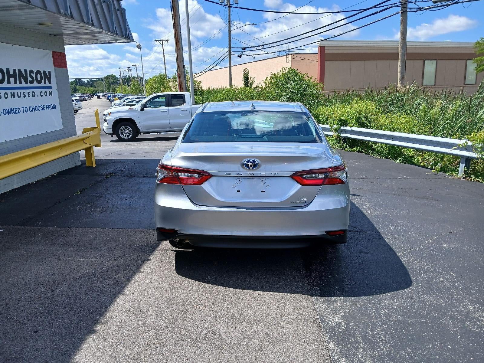 2024 Toyota Camry Hybrid LE