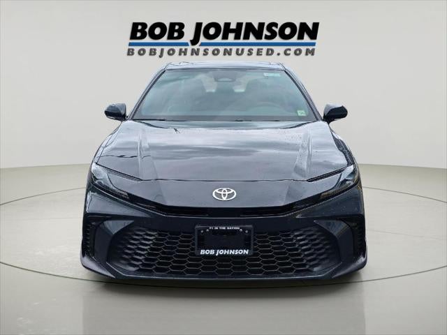 2025 Toyota Camry SE AWD