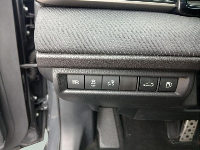 2025 Toyota Camry SE AWD