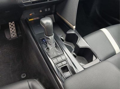 2025 Toyota Camry SE AWD