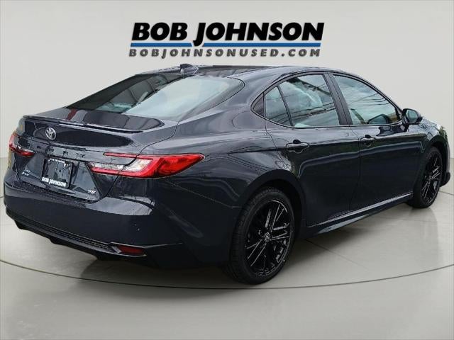2025 Toyota Camry SE AWD