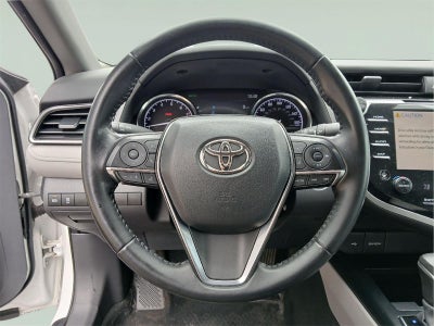 2020 Toyota CAMRY XLE