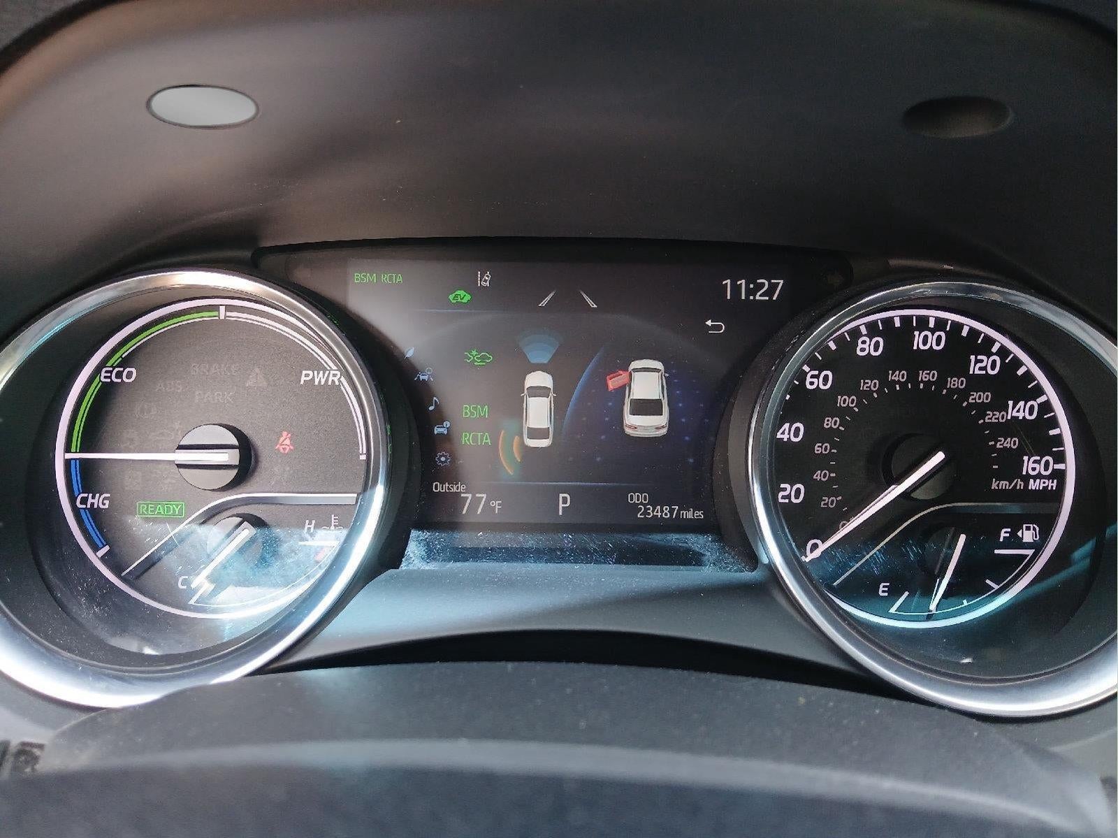 2020 Toyota Camry Hybrid XLE