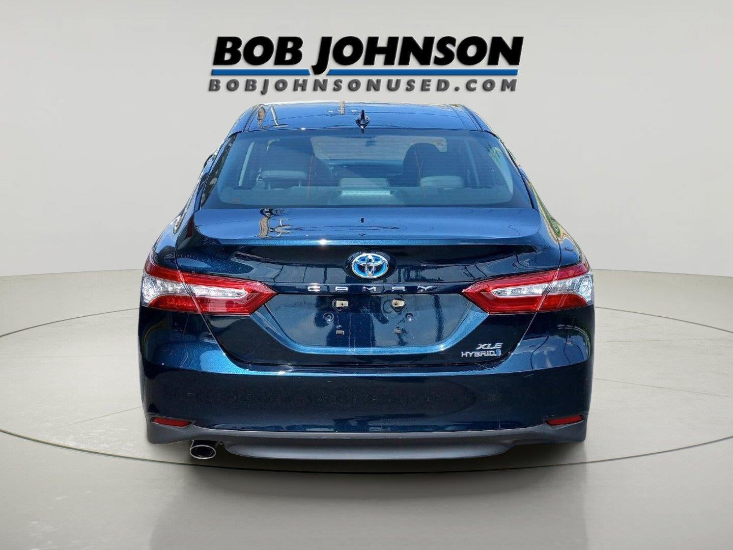 2020 Toyota Camry Hybrid XLE