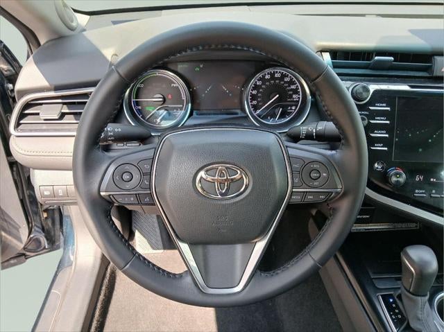 2020 Toyota Camry Hybrid XLE
