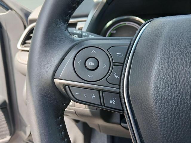 2020 Toyota Camry Hybrid XLE