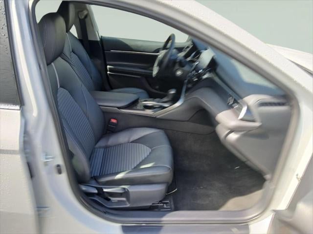2024 Toyota Camry SE AUTO AWD