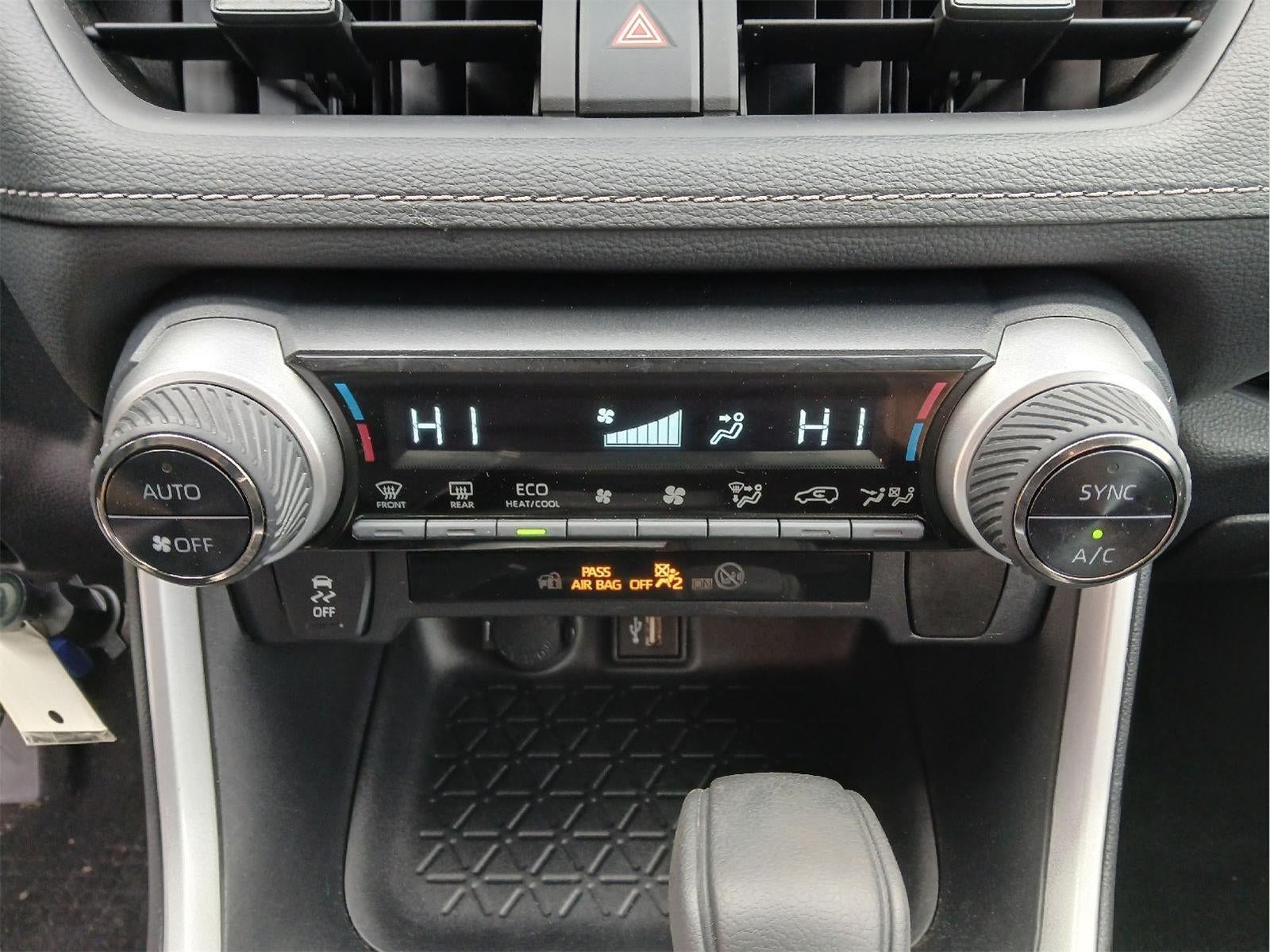 2024 Toyota RAV4 HYBRID Hybrid LE