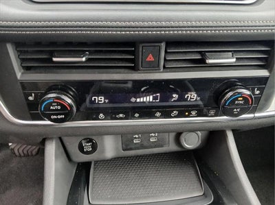 2024 Nissan Rogue AWD SV