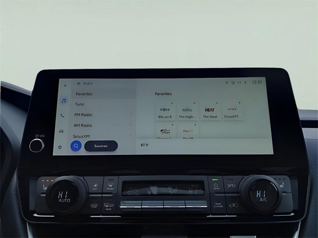 2025 Toyota Grand Highlander Hybrid XLE