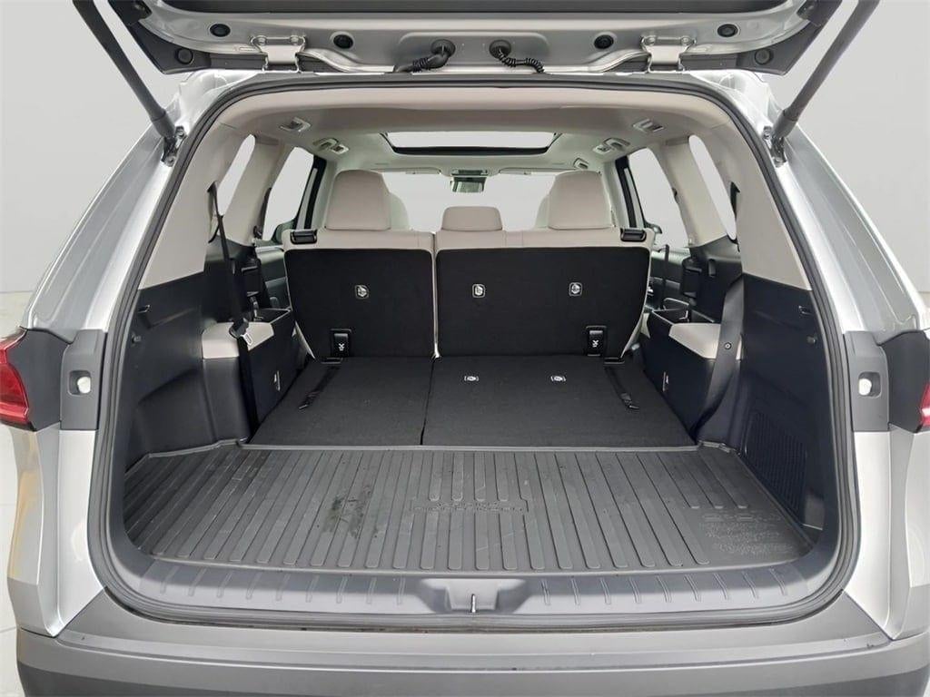 2025 Toyota Grand Highlander Hybrid XLE