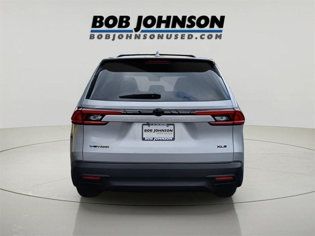 2025 Toyota Grand Highlander Hybrid XLE