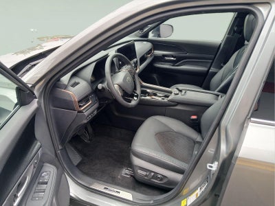 2025 Toyota Grand Highlander Hybrid MAX Platinum