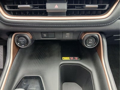 2025 Toyota Grand Highlander Hybrid MAX Platinum