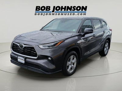 2021 Toyota HIGHLANDER LE