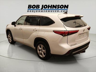 2022 Toyota Highlander LE