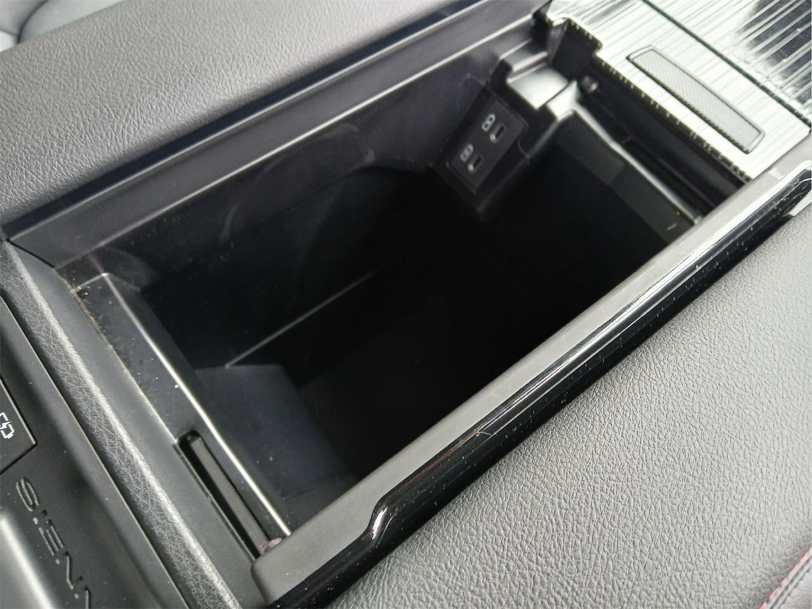 2025 Toyota SIENNA XSE AWD MINIVAN