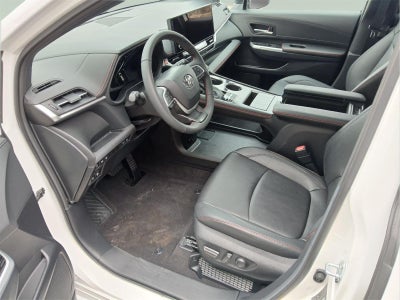 2025 Toyota SIENNA XSE AWD MINIVAN