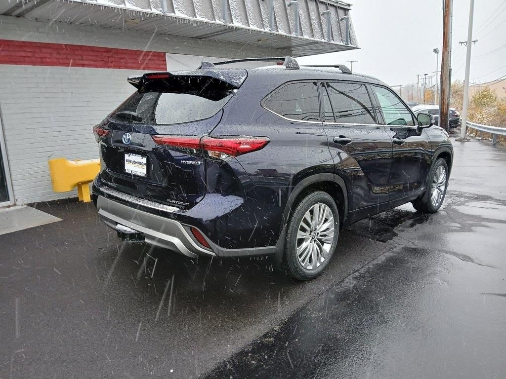 2023 Toyota HIGHLANDER HYBRD Platinum