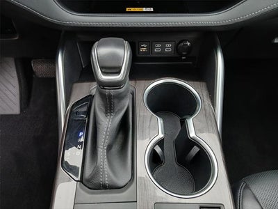 2023 Toyota HIGHLANDER HYBRD Platinum