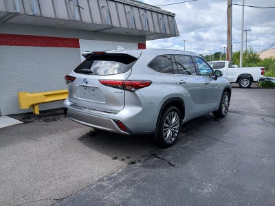 2021 Toyota Highlander Hybrid Platinum