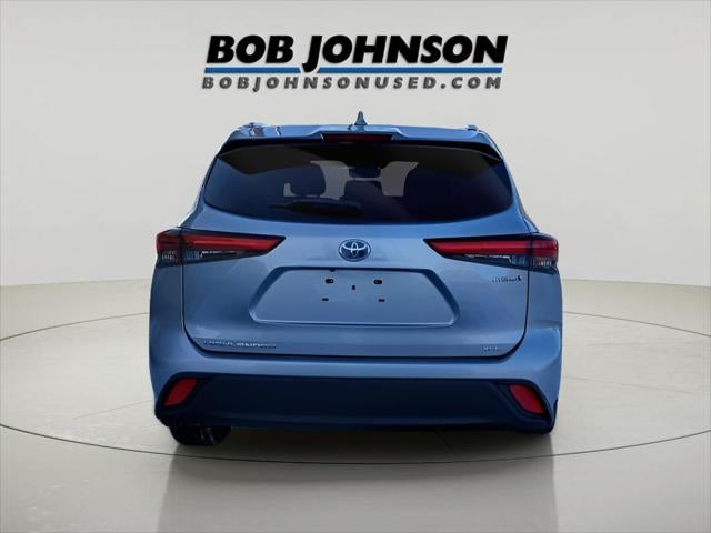 2020 Toyota HIGHLANDER HYBRD XLE