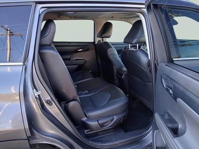 2022 Toyota HIGHLANDER HYBRD XLE