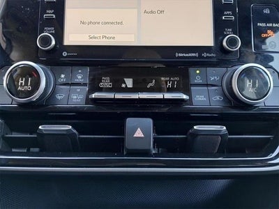 2022 Toyota HIGHLANDER HYBRD XLE