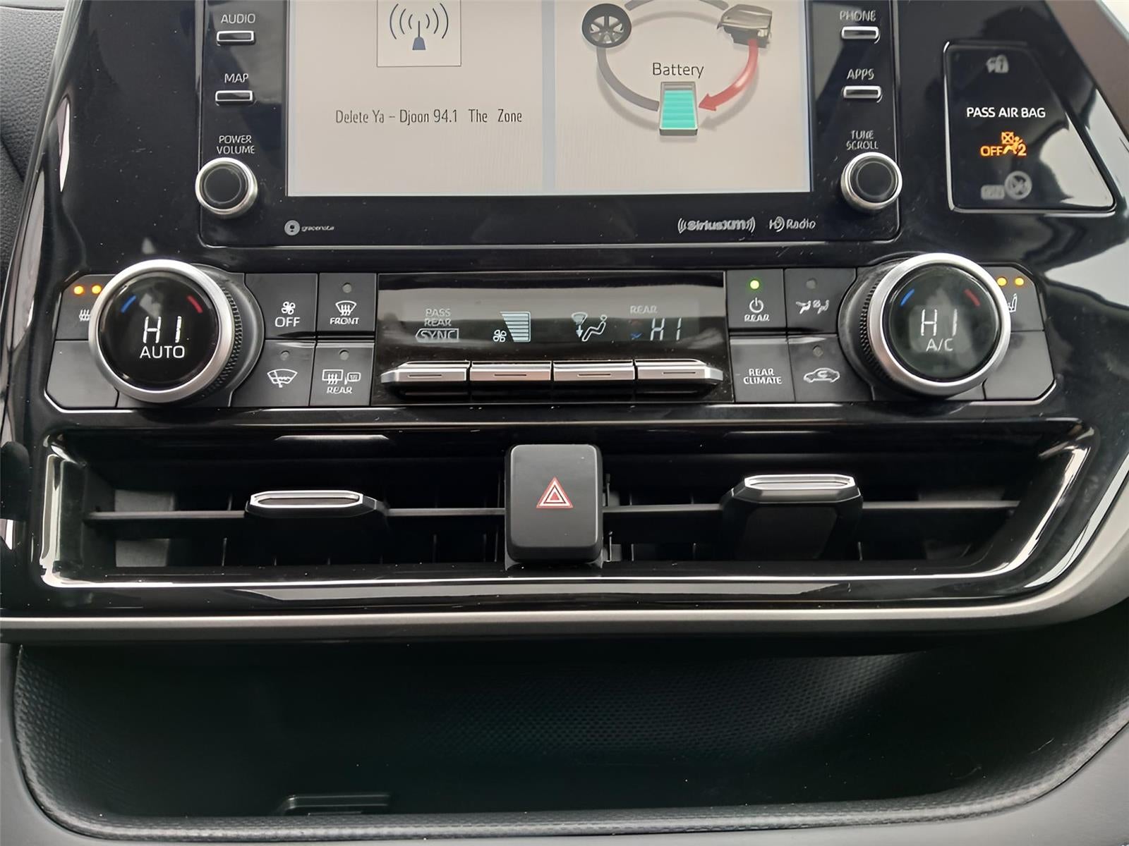 2021 Toyota Highlander Hybrid XLE