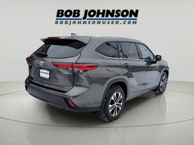 2021 Toyota Highlander Hybrid XLE