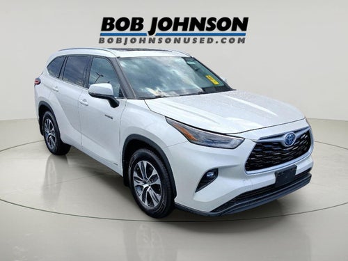 2021 Toyota Highlander Hybrid XLE