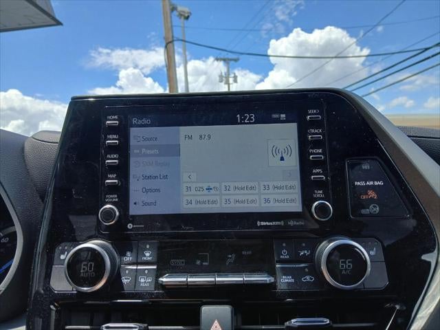 2021 Toyota Highlander Hybrid XLE