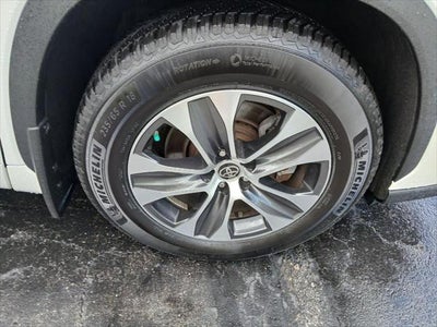 2021 Toyota Highlander Hybrid XLE