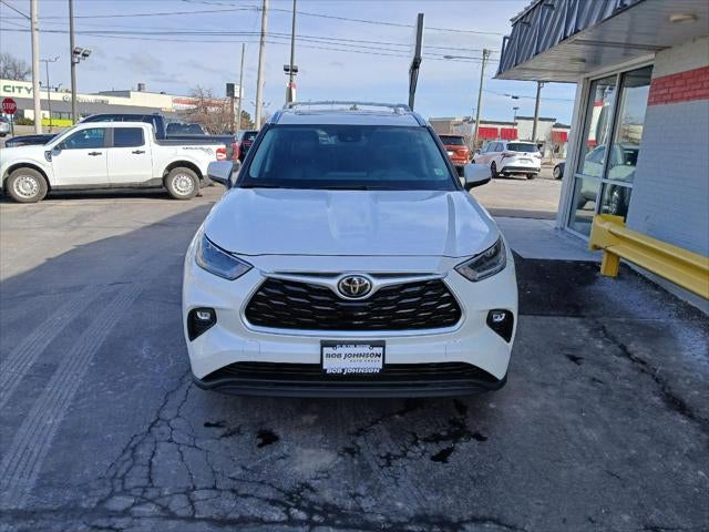 2021 Toyota HIGHLANDER XLE