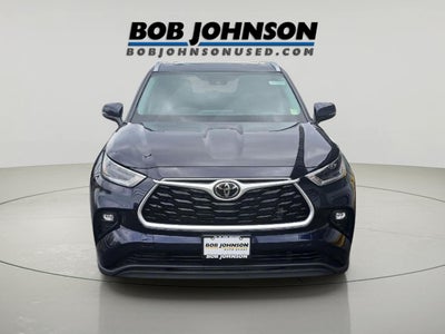 2021 Toyota HIGHLANDER XLE