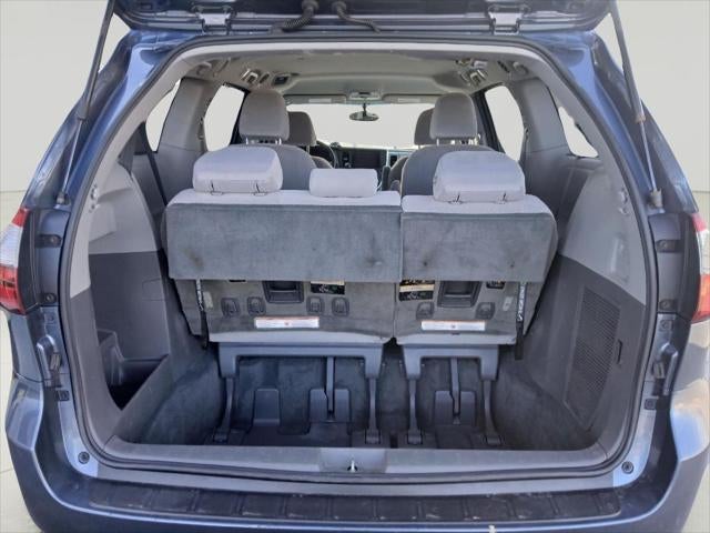 2015 Toyota SIENNA LE 3.5L LE 7-Passenger