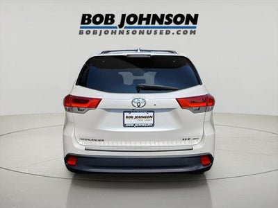 2018 Toyota HIGHLANDER XLE