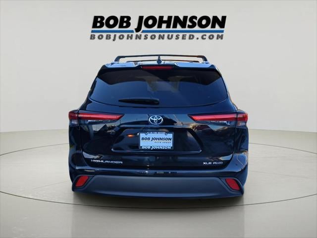 2023 Toyota HIGHLANDER SUV