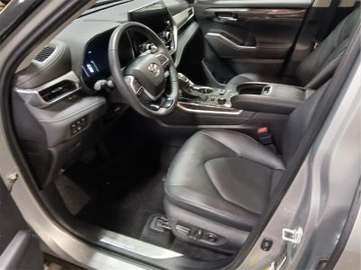 2023 Toyota Highlander Platinum