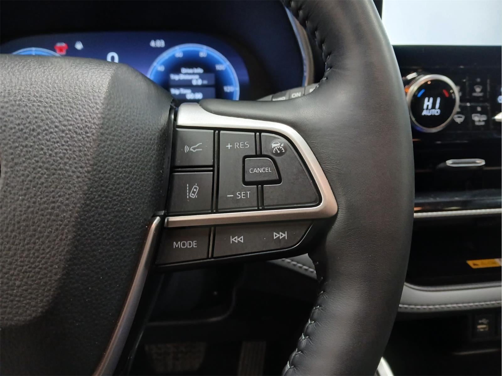 2023 Toyota Highlander Platinum