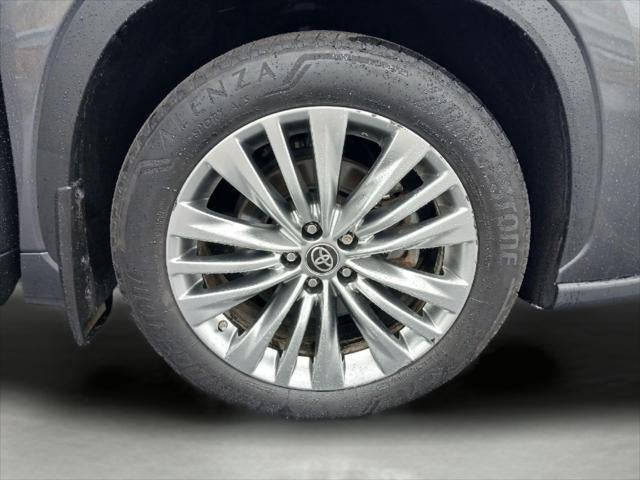 2024 Toyota HIGHLANDER Platinum