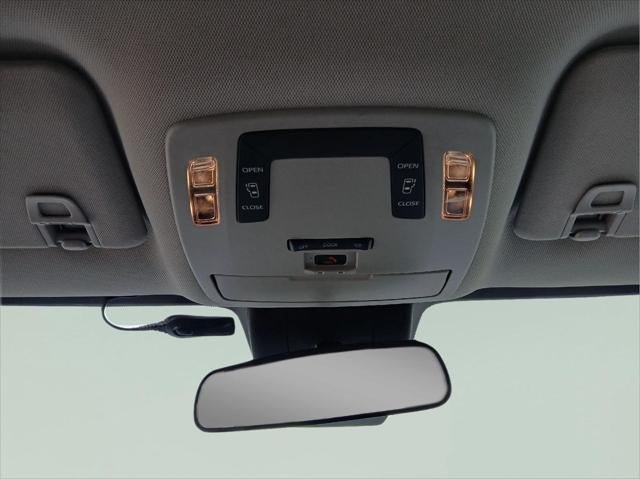 2022 Toyota Sienna LE
