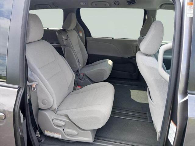 2020 Toyota Sienna LE 8-Passenger